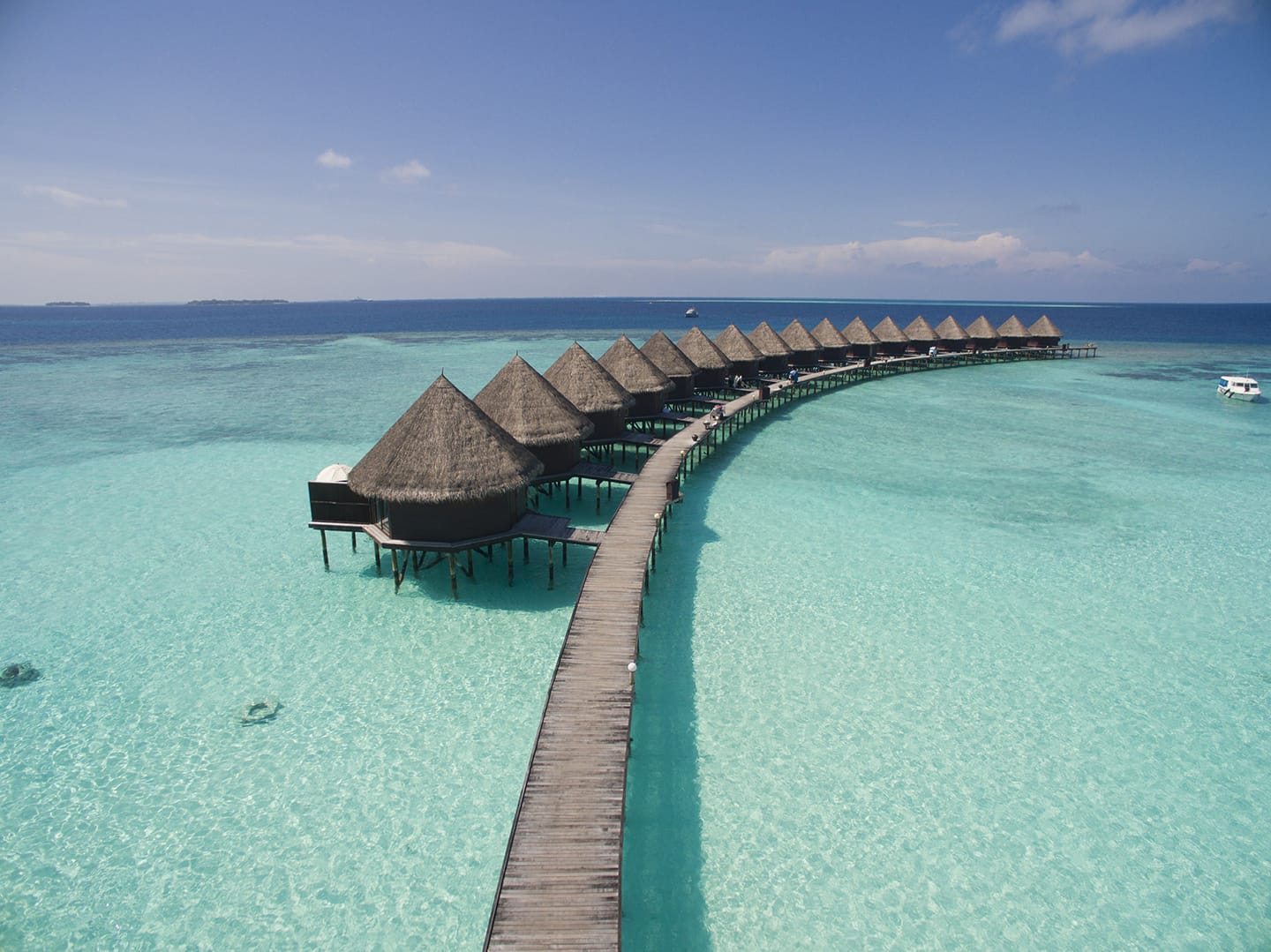 Water villa for 5 days Maldives package
